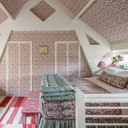 Inspirational Comfy And Cozy Bedroom Design