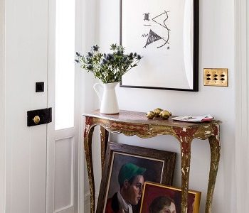 Top 5 Warm And Welcoming Entryway Designs That Will Stunt Your Guest