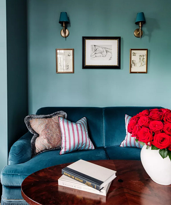 Flip and fluff the pillows Fake Home Cleaning Ideas For Quicker Home Refresh