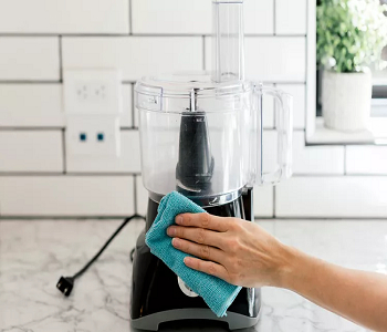 Juicer, blender, or food processor How To Properly Clean Small Kitchen Appliances