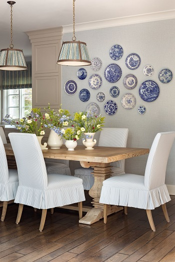 3 Creative Ideas for Decorating Your Dining Table