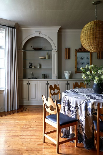 6 Creative Ideas for Decorating Your Dining Table
