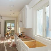 Custom kitchen cabinets of installation base of kitchen cabinets