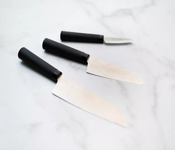 Knives Pay Attention To Things You Should Never Put In A Dishwasher