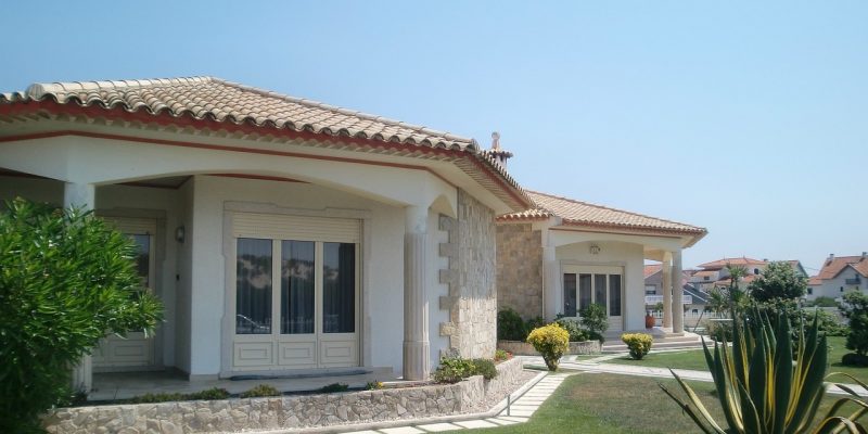 Villa-194671_1280