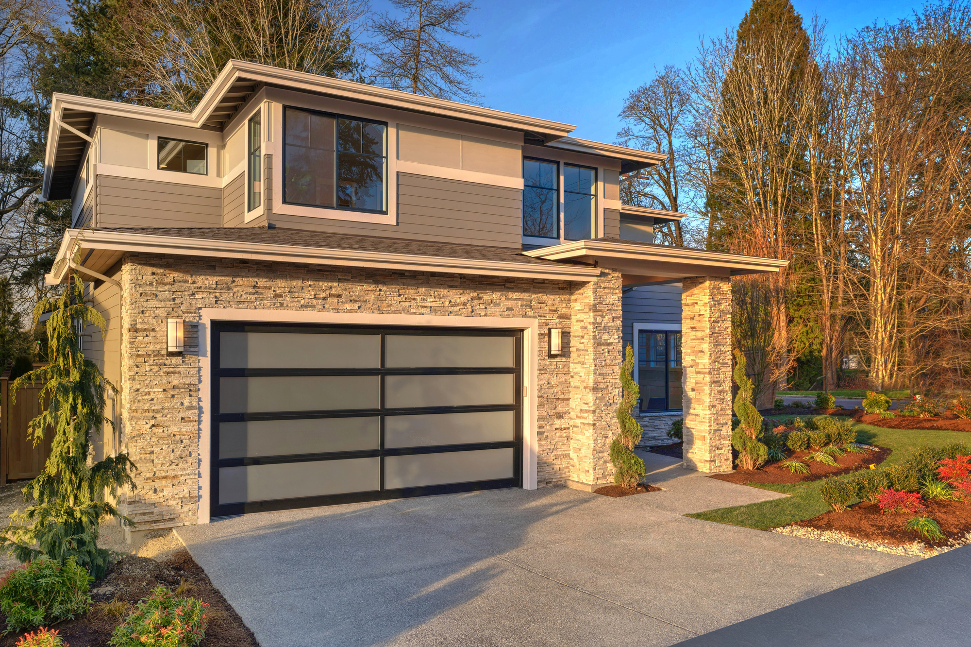 Tips To Maximize Energy Efficiency With Glass Garage Doors - Matchness.com