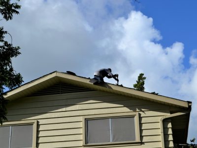 Roofing-3755606_1280