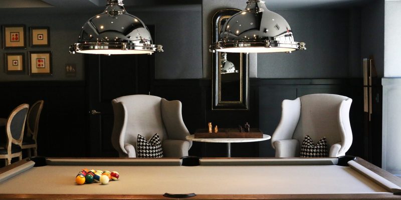 Billiard-table-1835310_1280