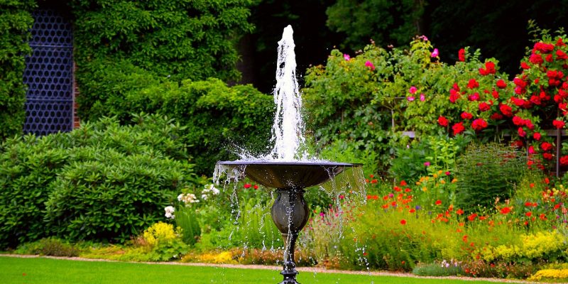 Fountain-2562920_1280