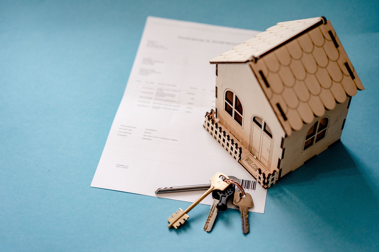 Real-estate-6688945_1280