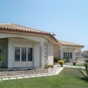 Villa-194671_640