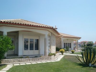 Villa-194671_640
