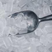 Equipment with ice cubes