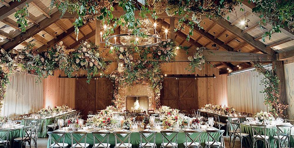 Hbz-winter-wedding-decor-ideas-copy-of-000064950015-w1000-1603976670