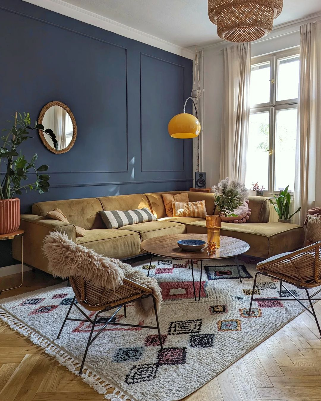 Layering the apartment floor with patterned rug