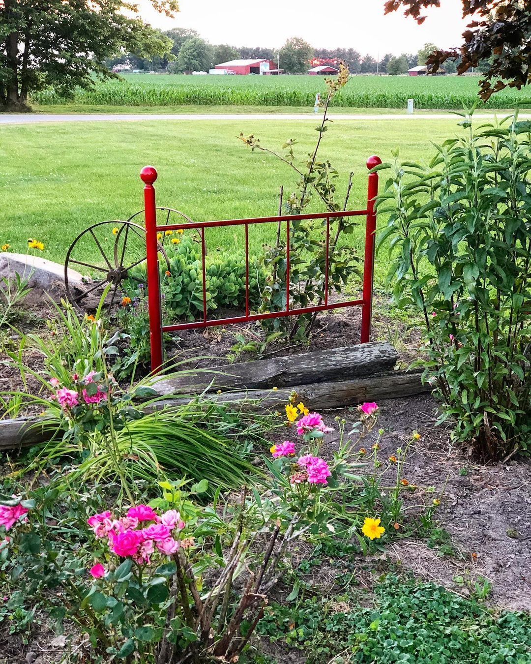 The old furniture being used here is the headboard. It used to be the garden trellis for the vines to grow.