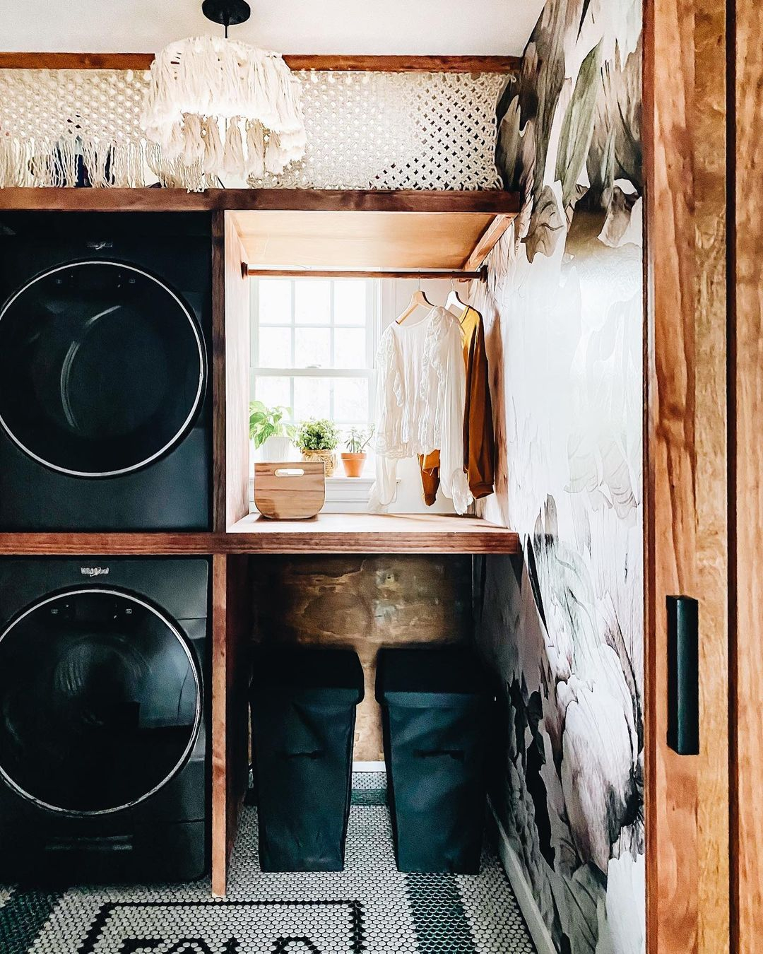 If you love something aesthetic, no need to worry because you can still have this value in your small laundry room.