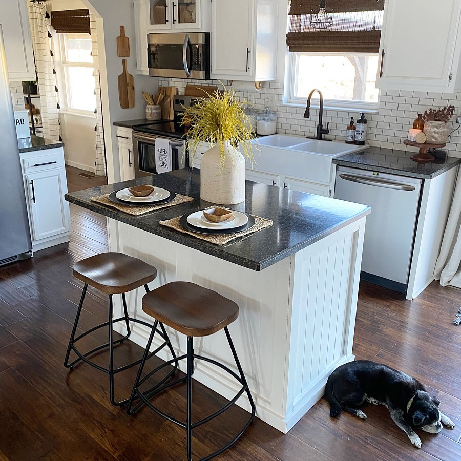 Metal bar stools