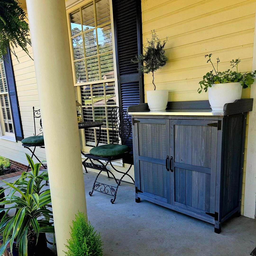 We recommend you provide the storage in a closed-cabinet style so that the things inside won't be seen and the porch area will stay neat.