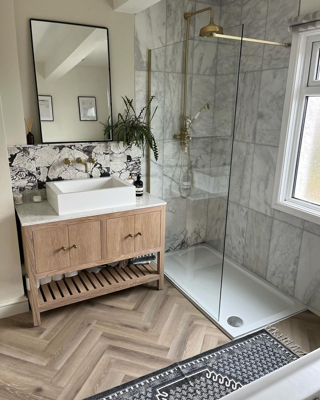 Vinyl tiles