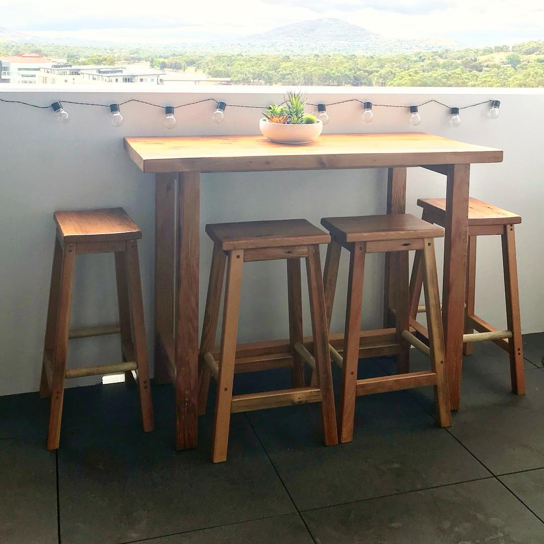 Even when small, this dining set can be used for four people. It is great even when the table won't be added with ornament or centerpiece