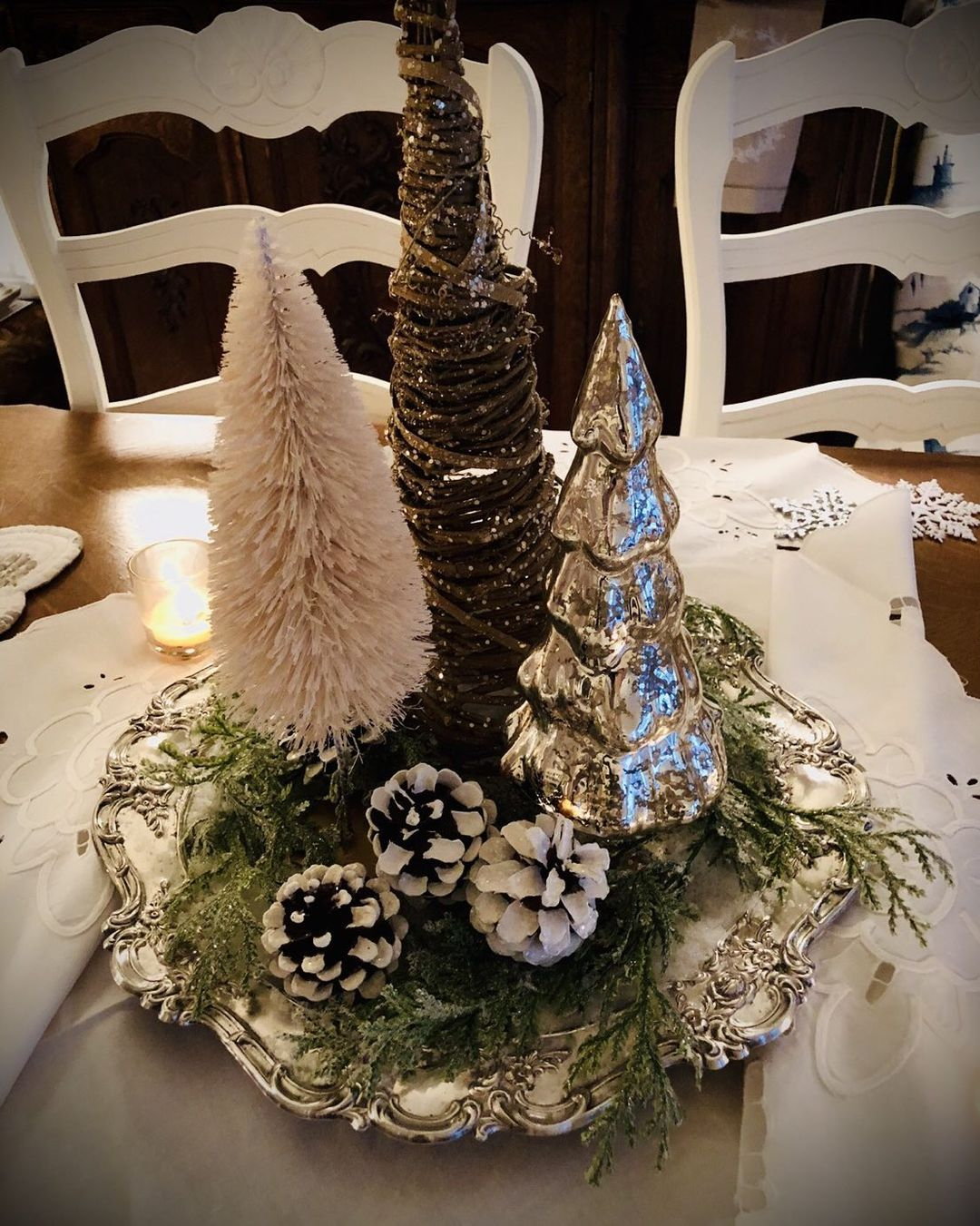 The miniature trees here have different colors, materials, and styles.