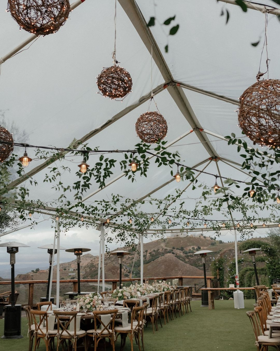 Without losing its natural view, this wedding ceremony area can be safe enough.