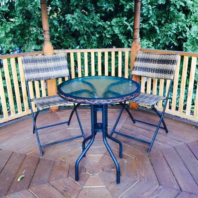 If you want a simple one and don't have too many family members, then the bistro set is the best one for you.