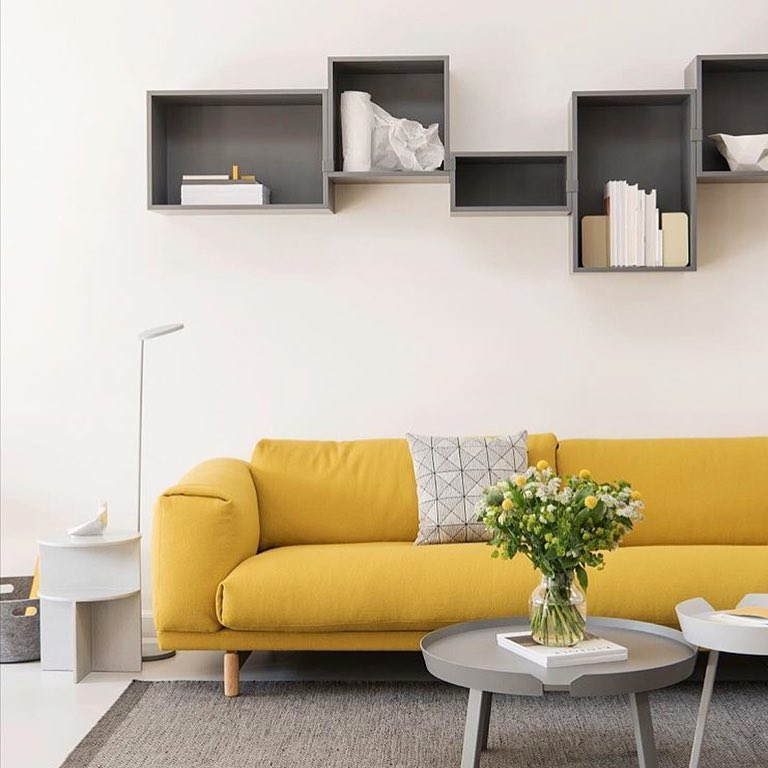 Look at how the yellow color brings a fresh atmosphere inside the room.