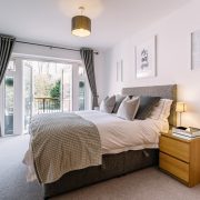 Bedroom-5772286_1280