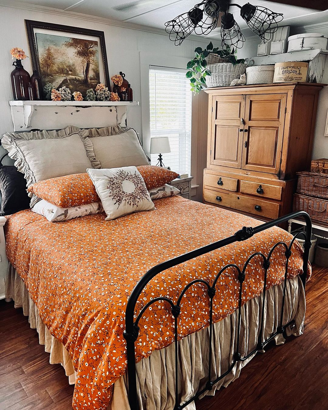 Fall bedroom
