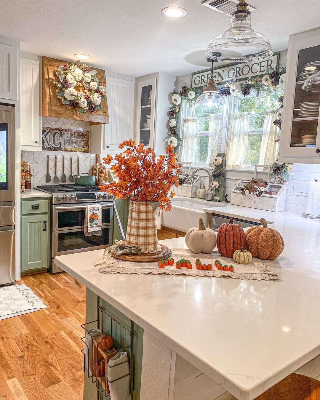 Kitchen decor