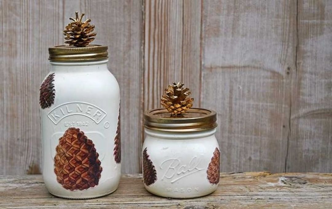 Pine cone mason jar