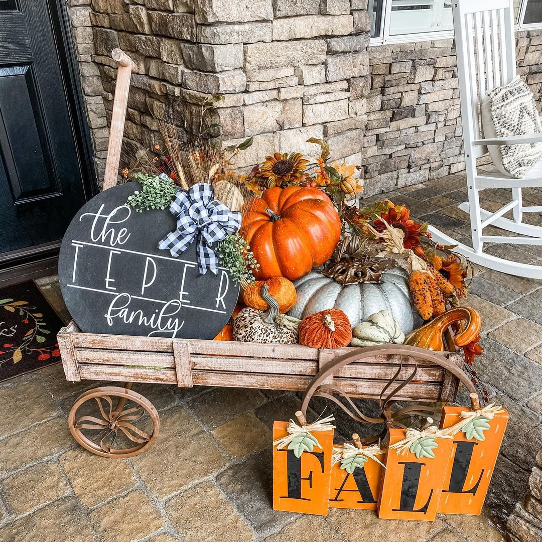 Rustic outdoor decor