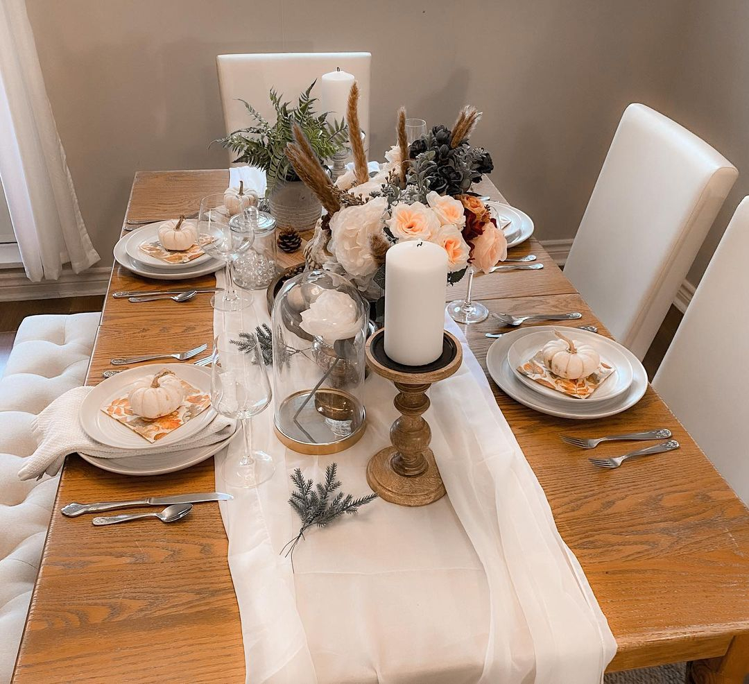 Sheer table runner