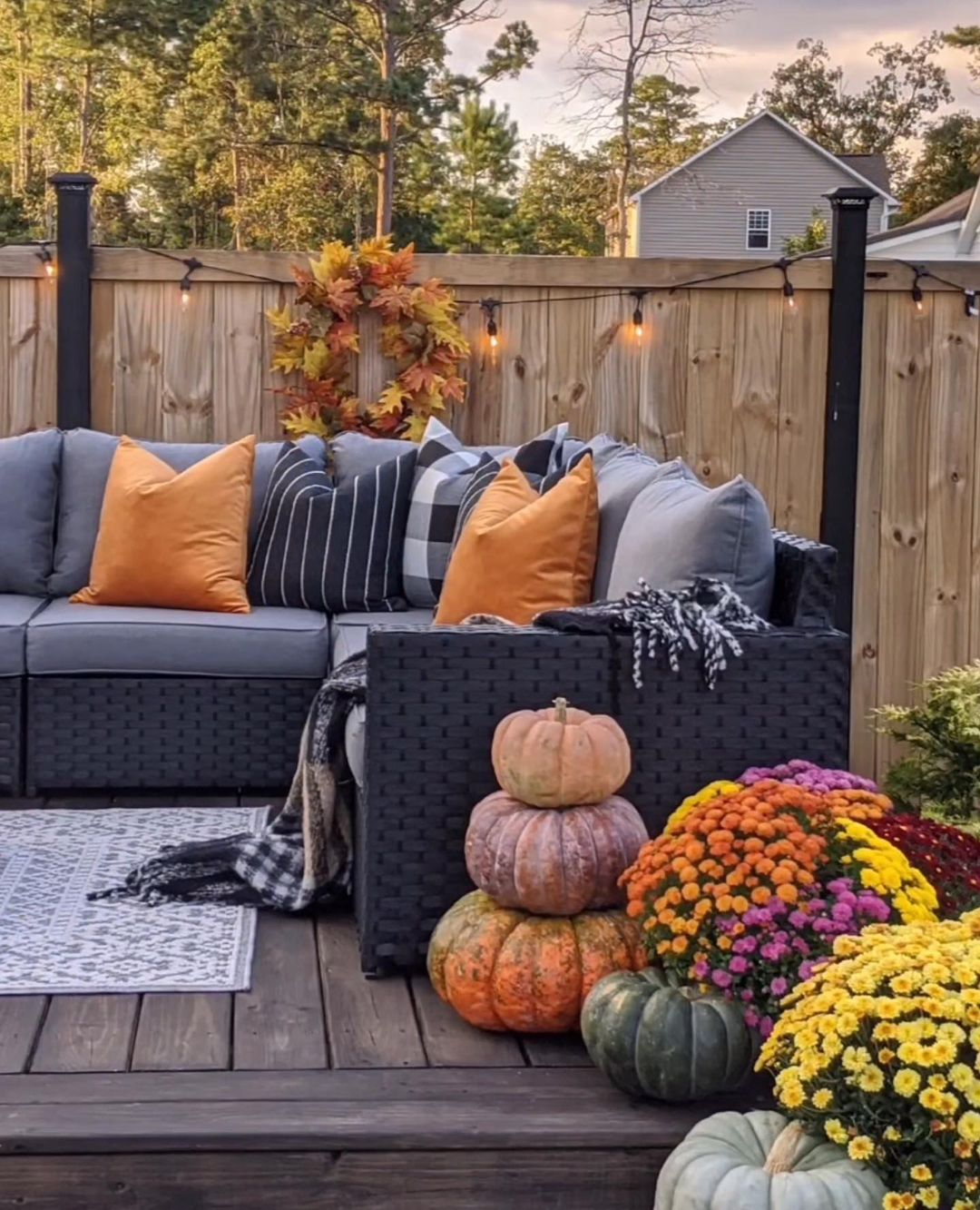 Throw pillows and blankets