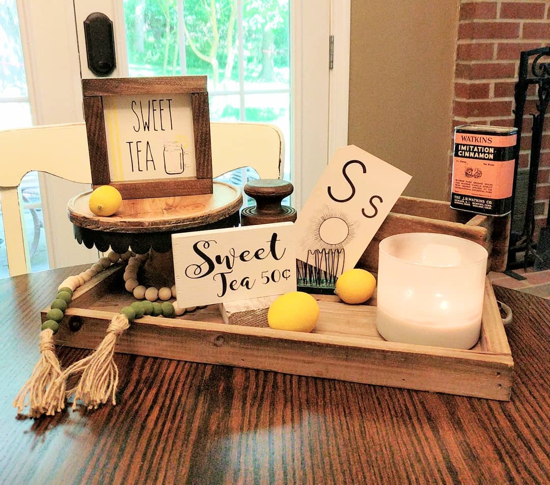 Wood tray