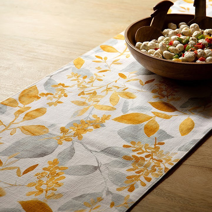 Fall table runner