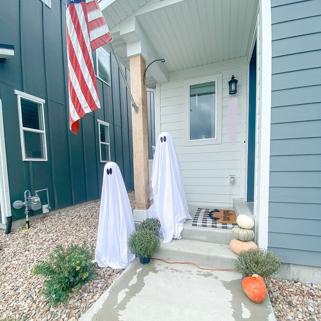 Ghost decorations
