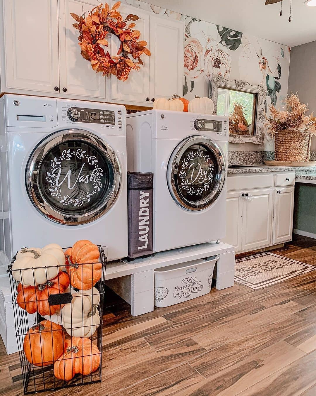Pumpkin decor