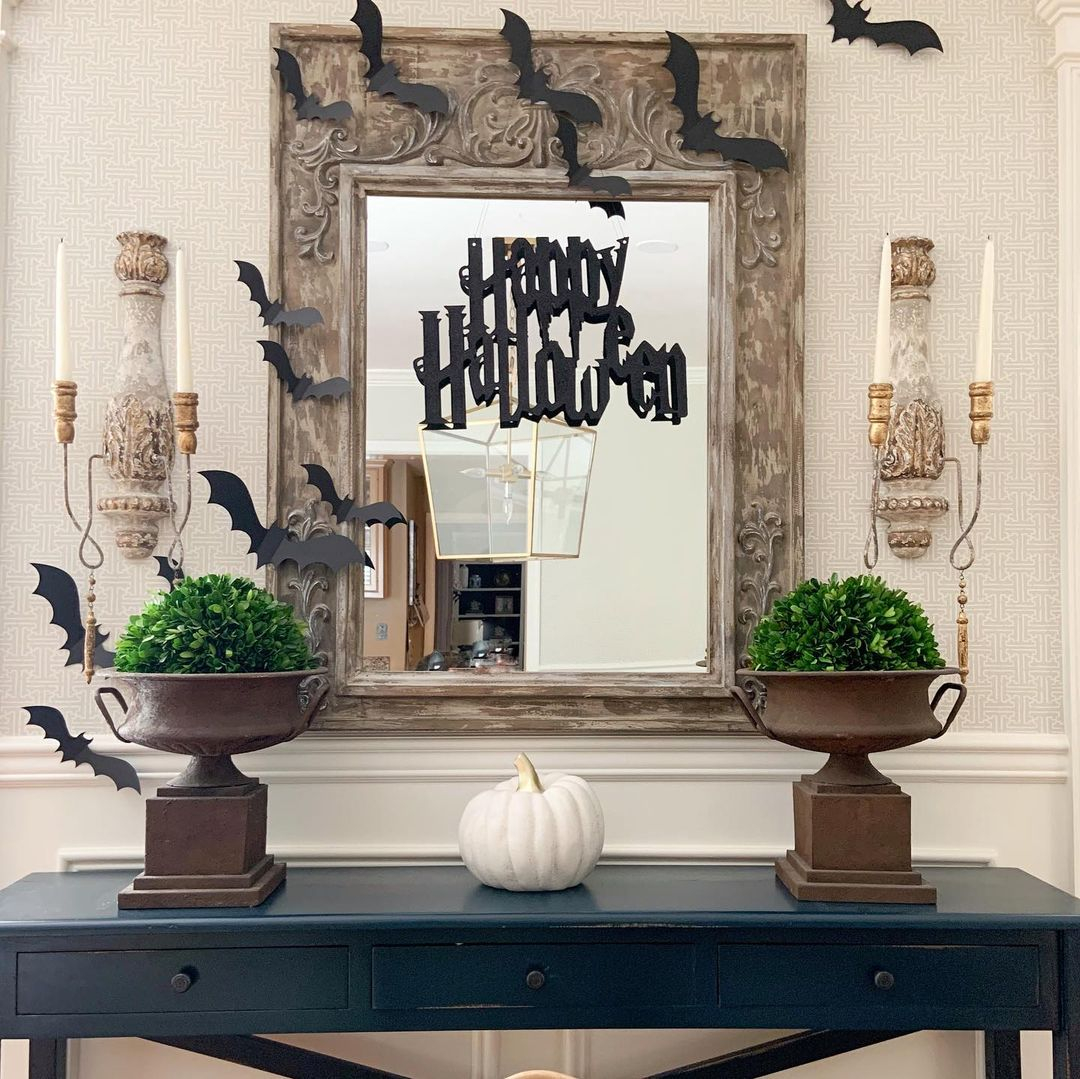 Bat accents