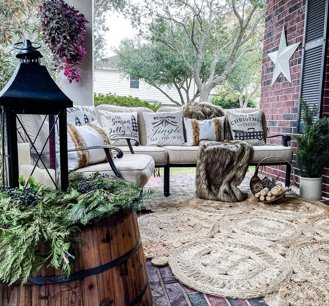 Outdoor pillows and blankets