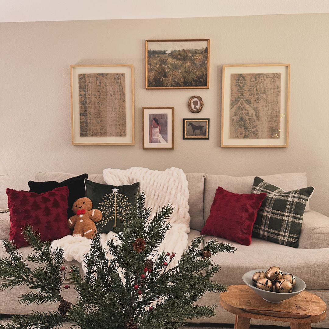 Red and green throw pillows