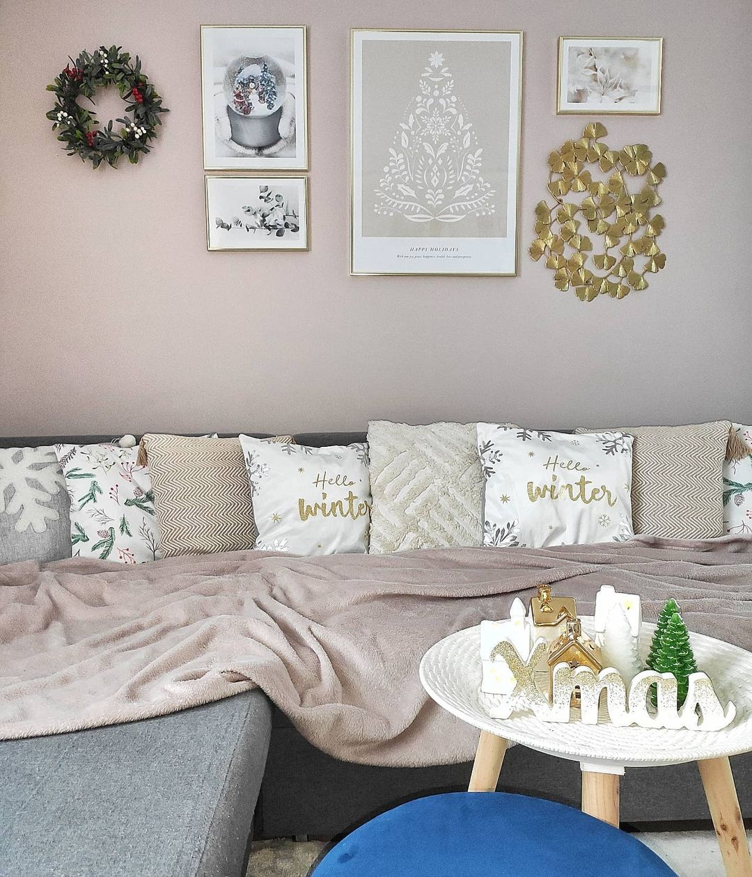 Winter-themed cushions