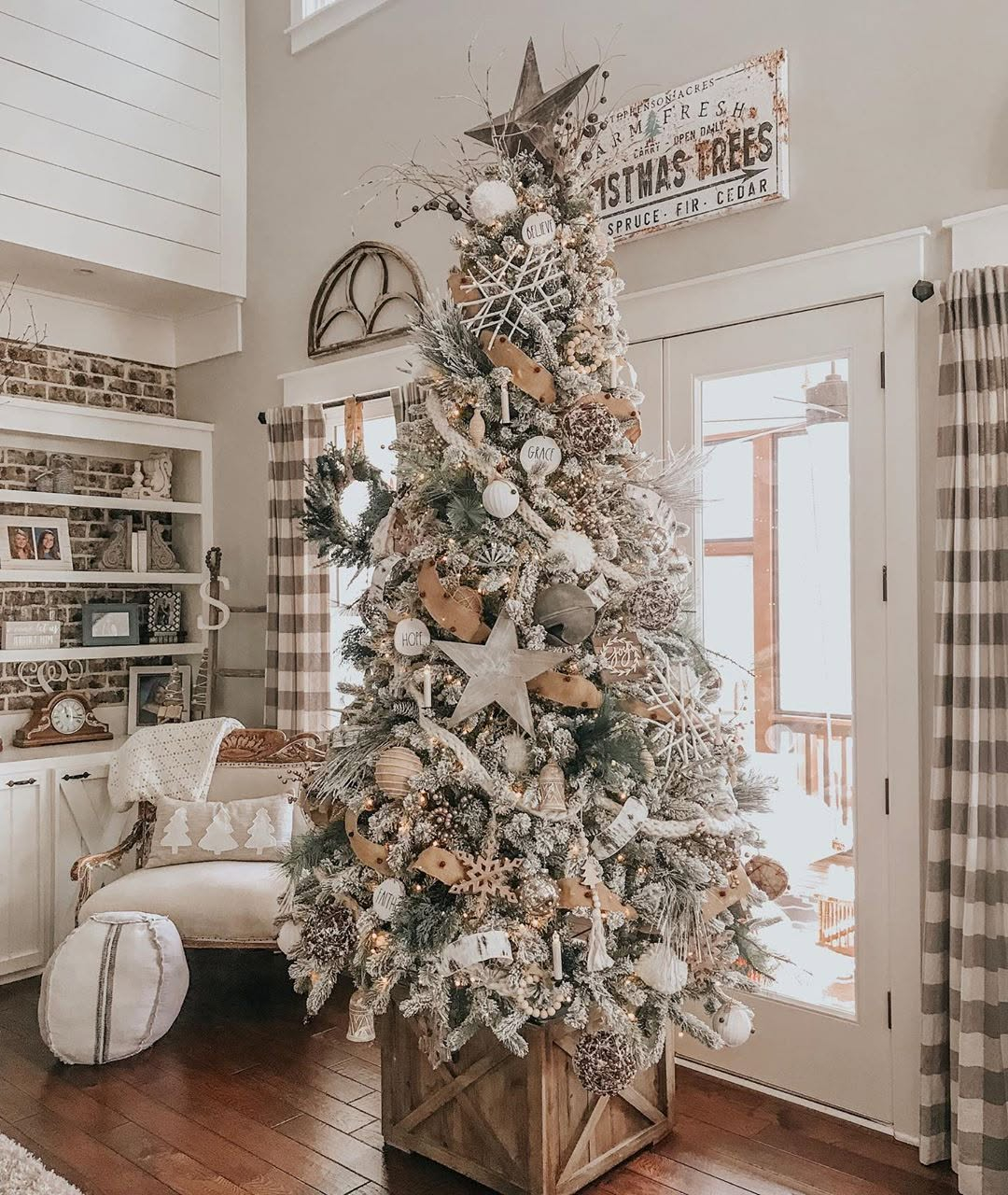 Rustic Christmas tree