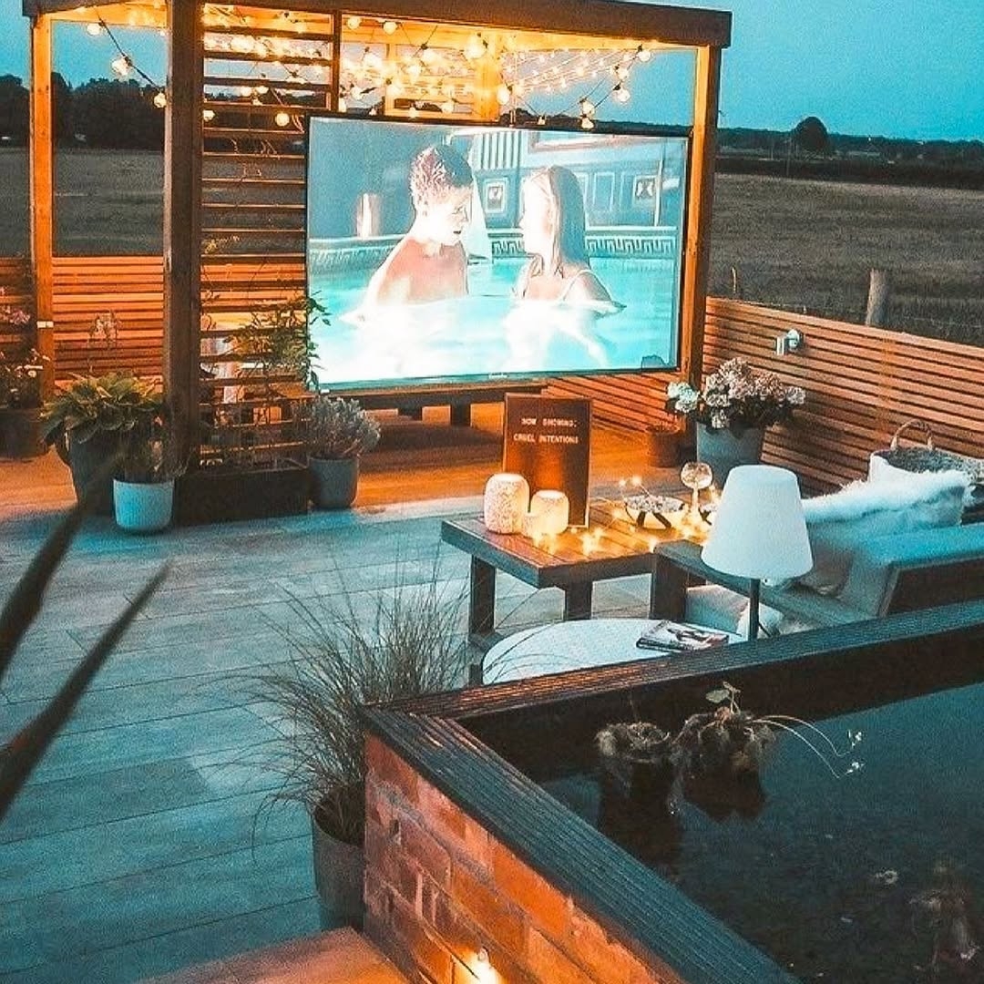 Entertainment area