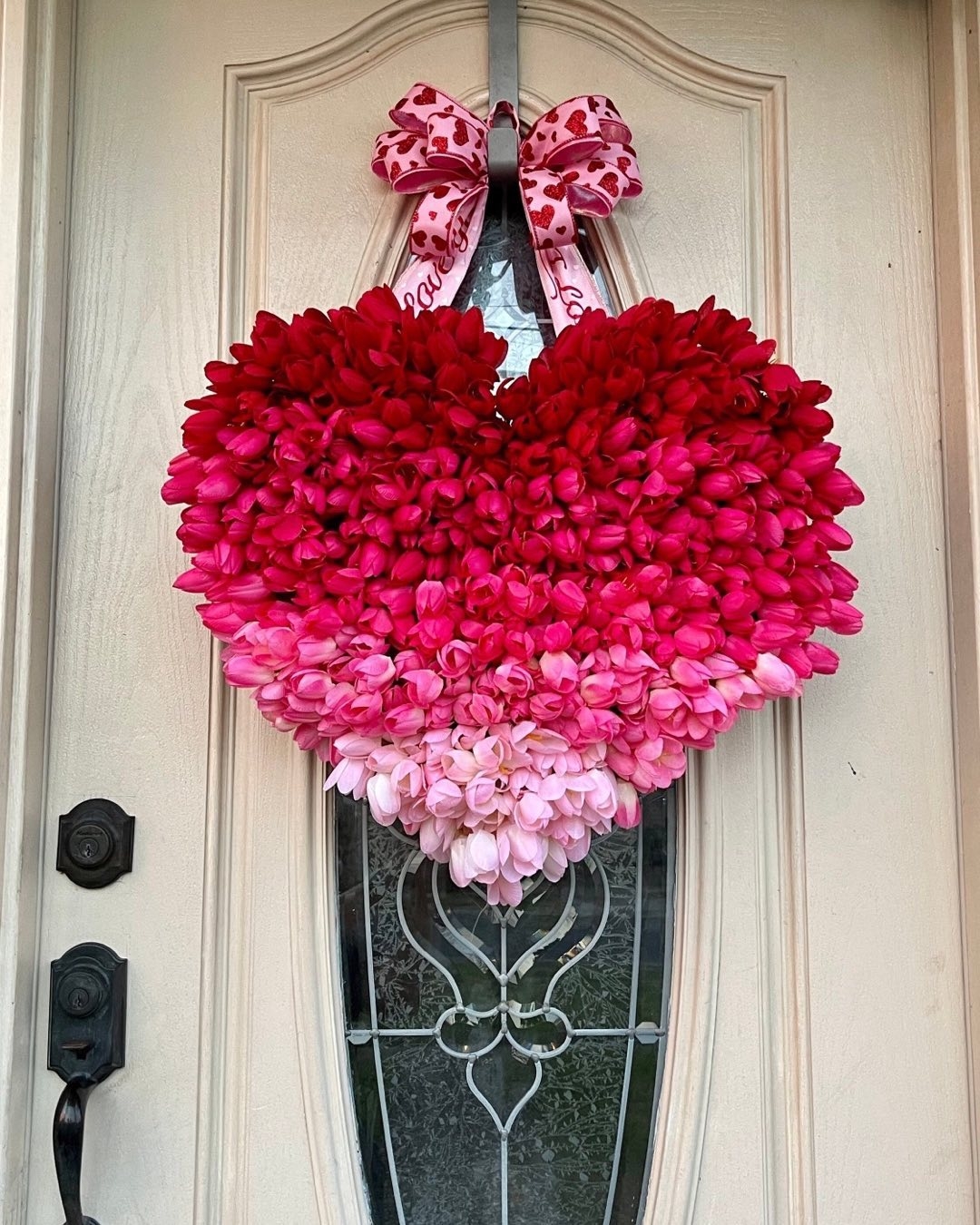 Tulip heart wreath