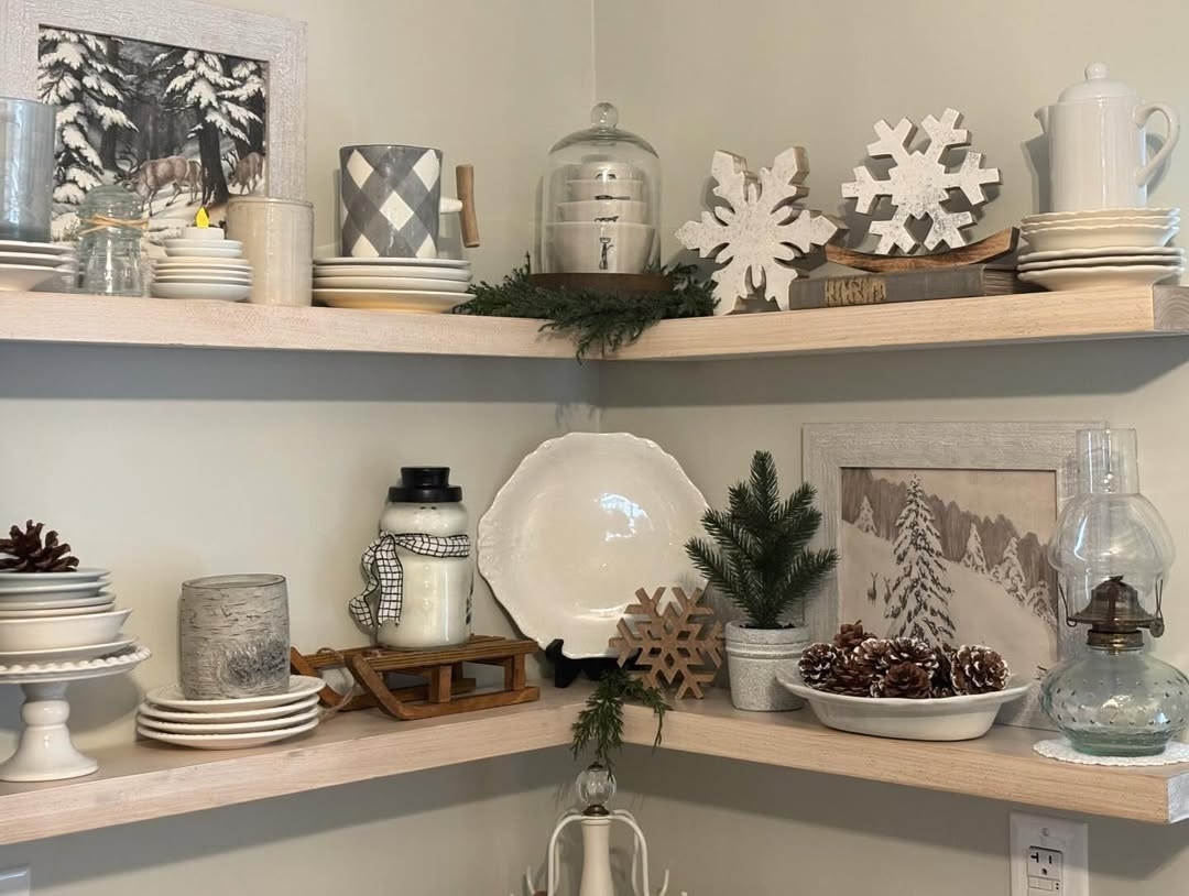 Winter shelf decor