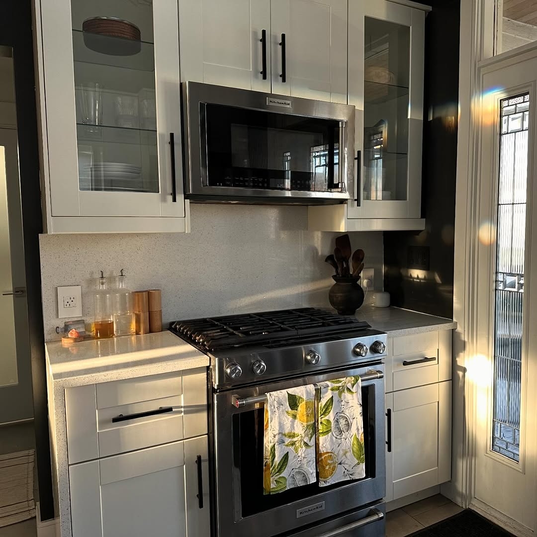 Kitchen cleaning