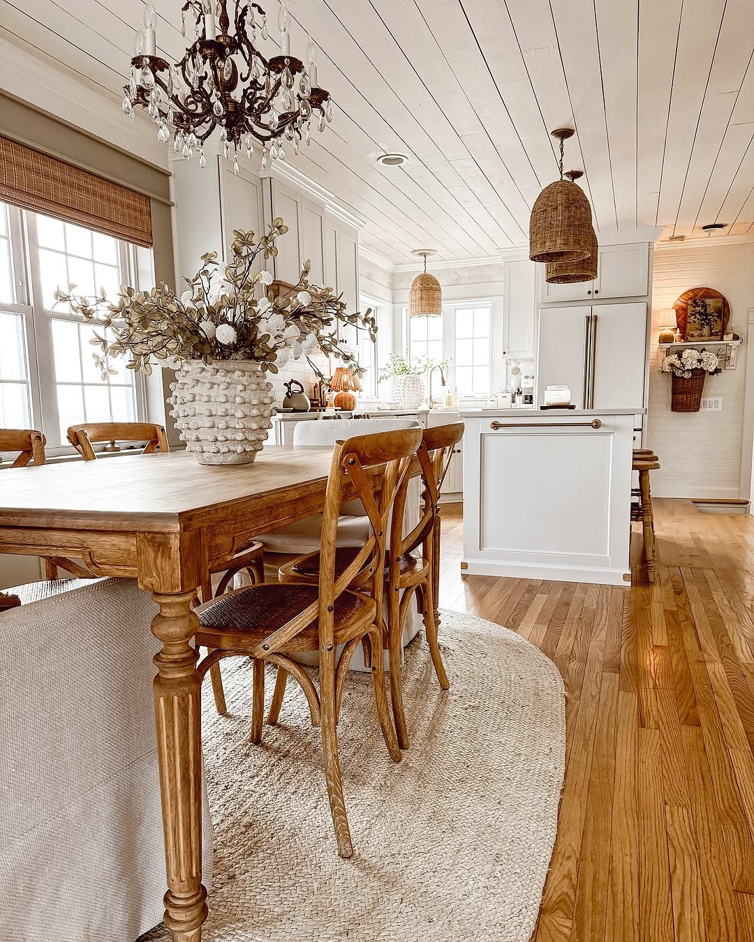 Nature-inspired decor